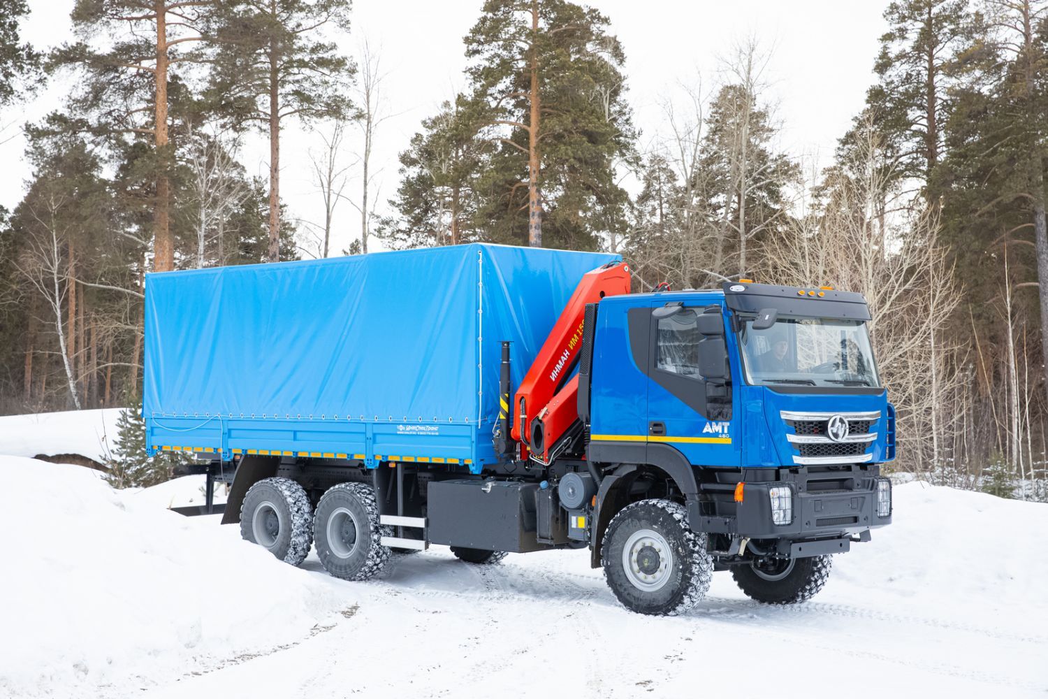 Бортовой-тентованный автомобиль 6х6 AMT 632944 с КМУ