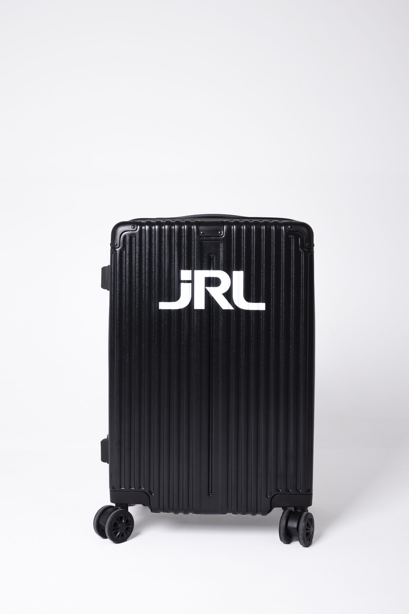 Чемодан чёрный на колёсиках jRL