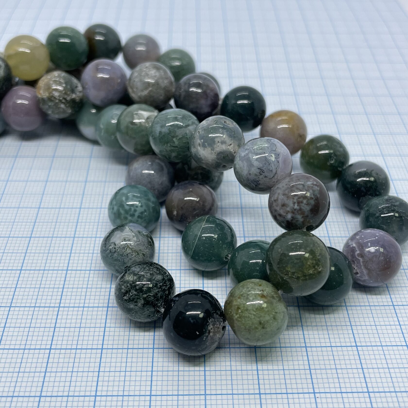 агат индийский бусины. India agate камень. India agate камень. унакит бусы. индийские агаты.