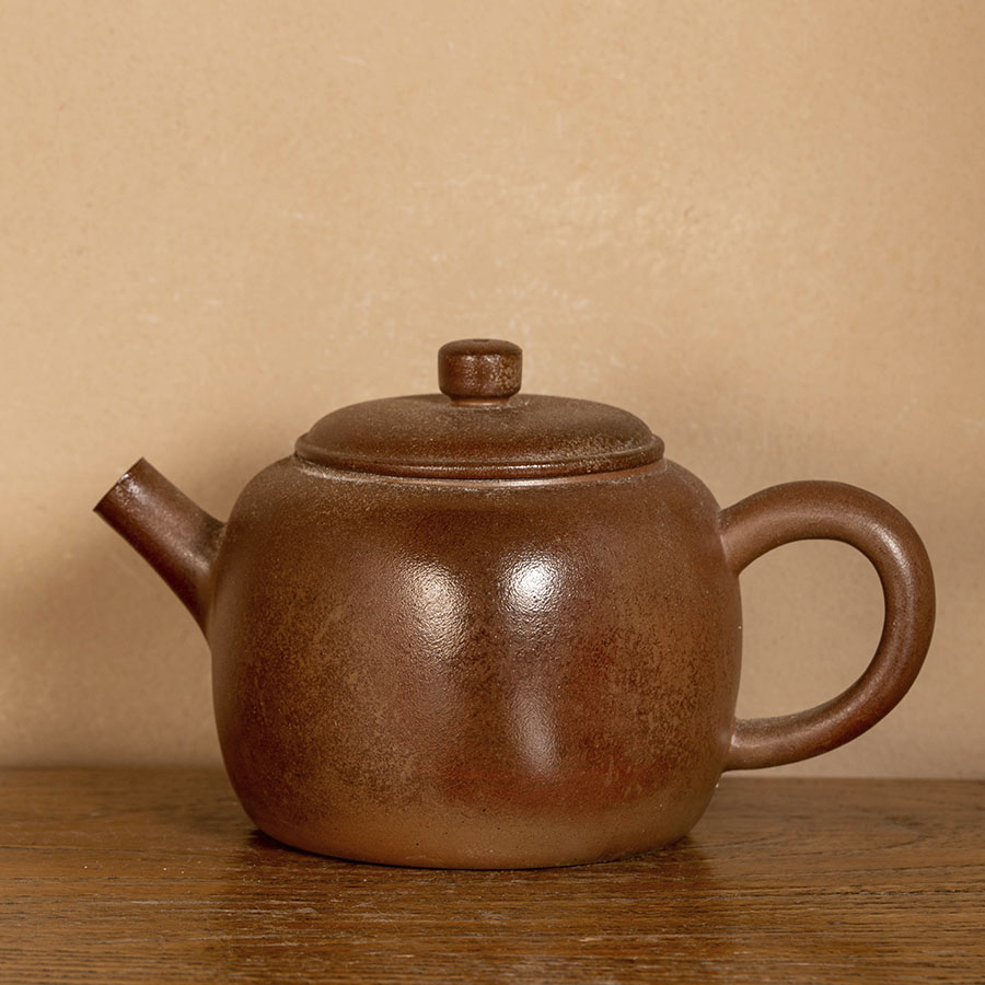Чайник Нисин Тао от мастера Е Цзичэна