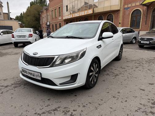 Kia Rio 2013 — аренда с выкупом