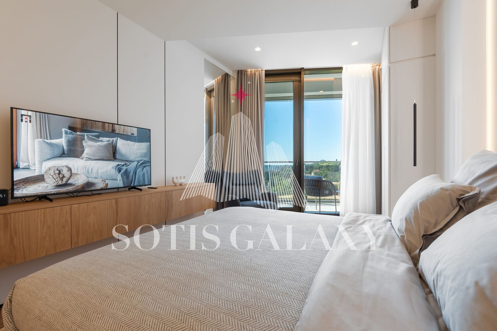 Студия 34 м² с террасой в ЖК Сан-Сити