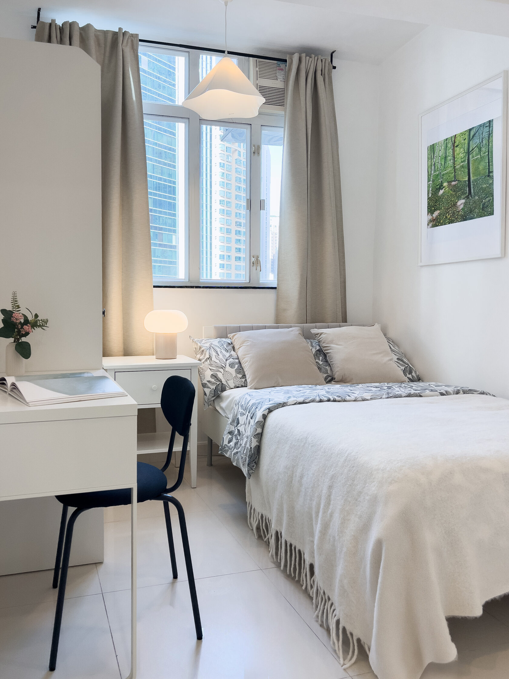 Ensuite Room, Russell Street, Causeway Bay