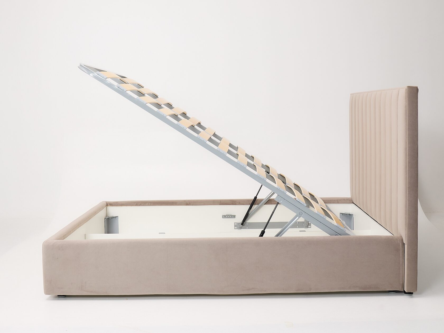 Подъёмный механизм с газлифтами*