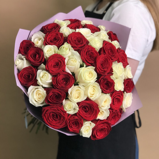 Roses 51 pcs mix RED-WHITE
