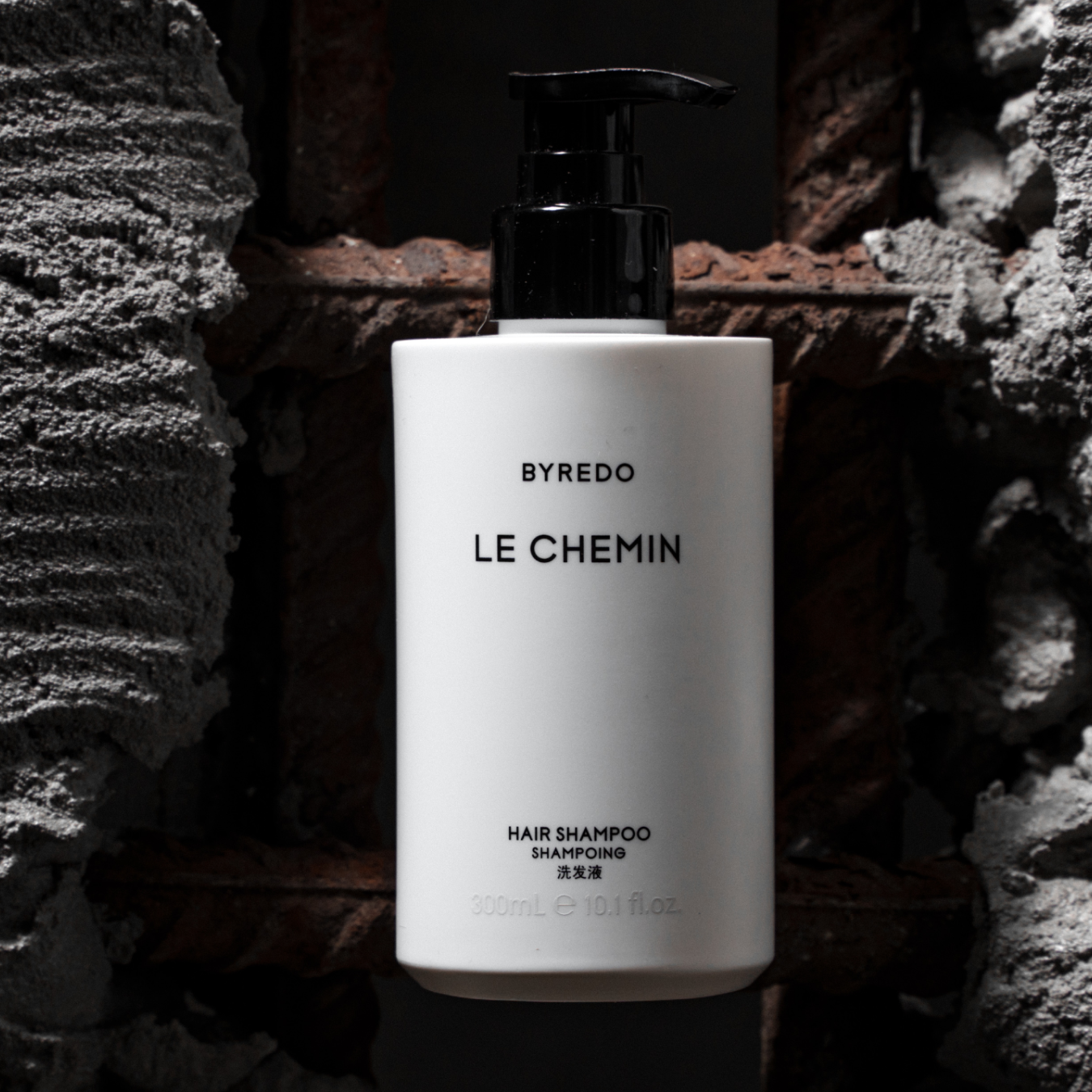 Реальный флакон Byredo Le Chemin 300 мл из каталога Original Cosmetics