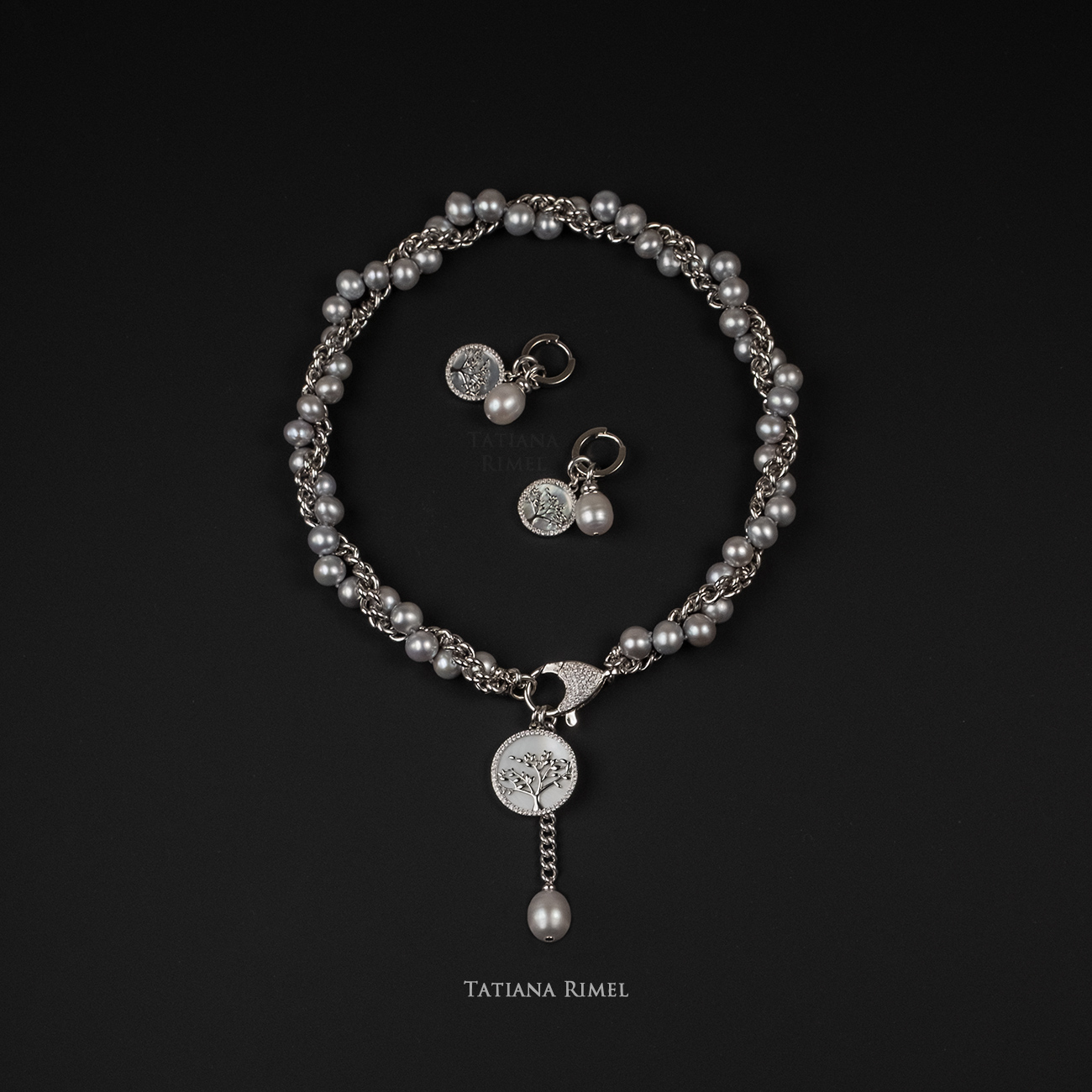 Колье-цепь и серьги с натуральным серым жемчугом и подвесками