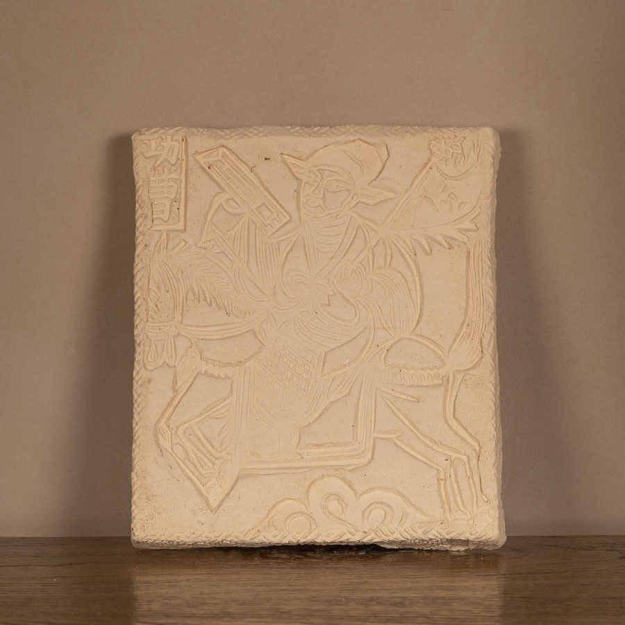 Подставка СуХэСюань из белой глины Гун Цао "Дух времени"