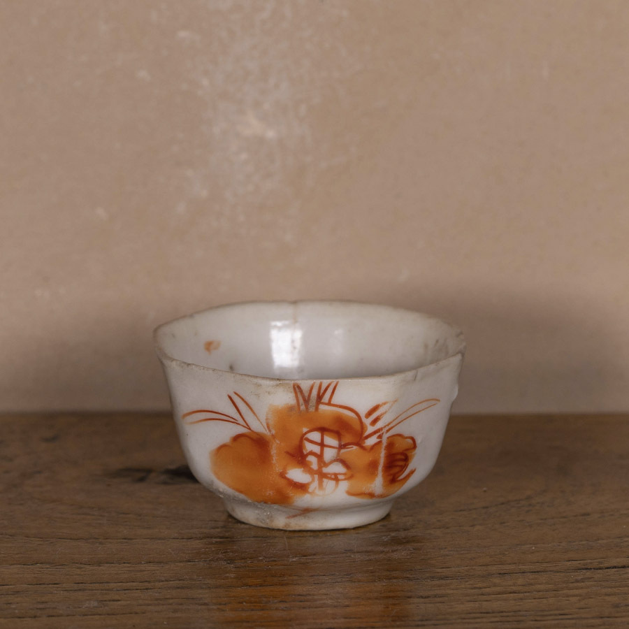 Чашечка антикварная