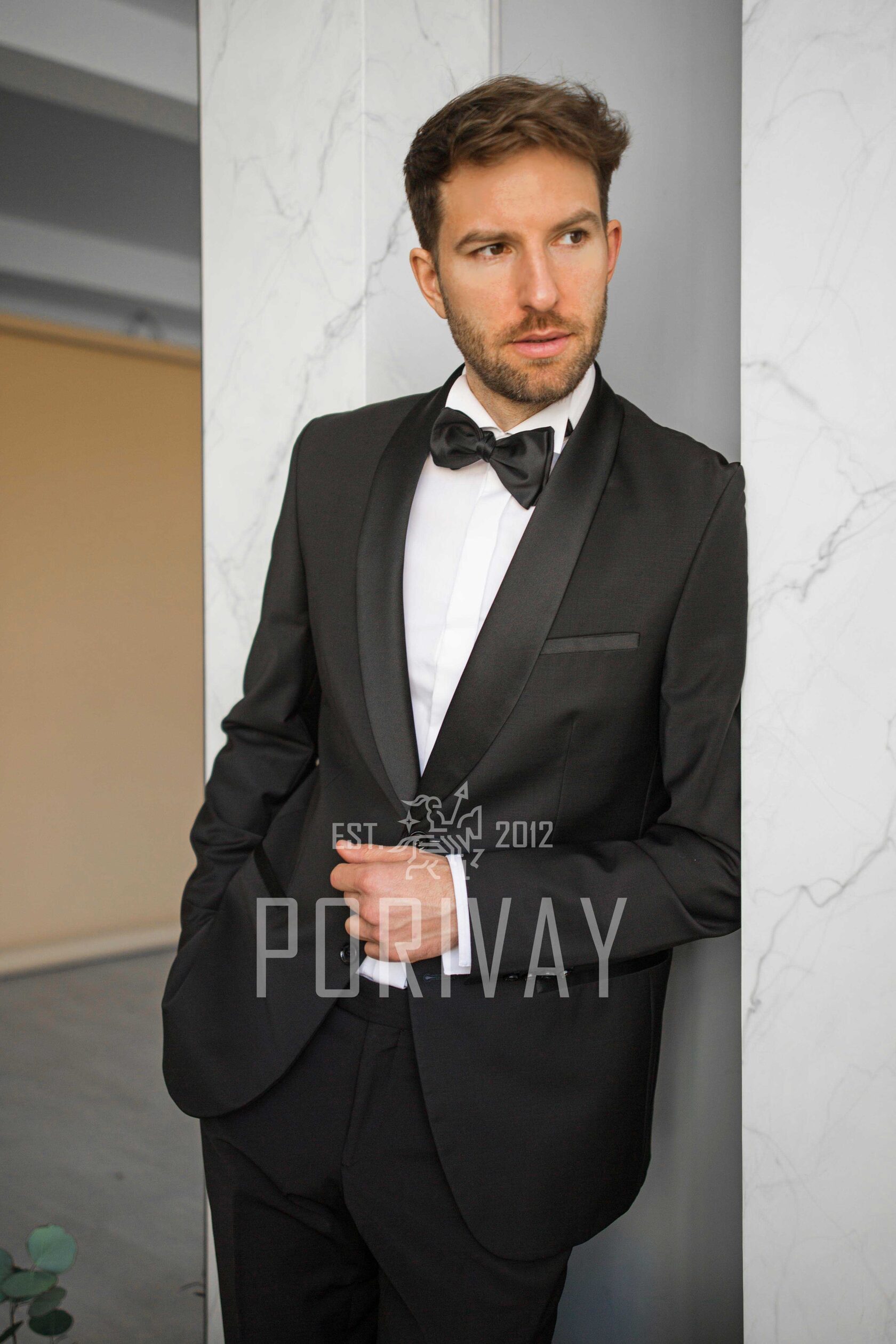 Черный смокинг двойка VENZANO на прокат