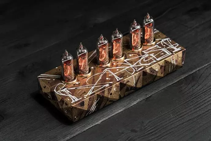 Mars-2024: Street Culture nixie clock