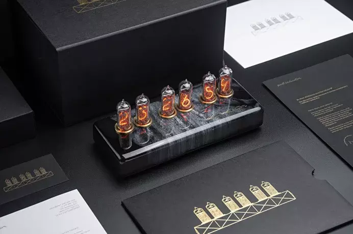 Galaxies: Milky Way nixie tube clock