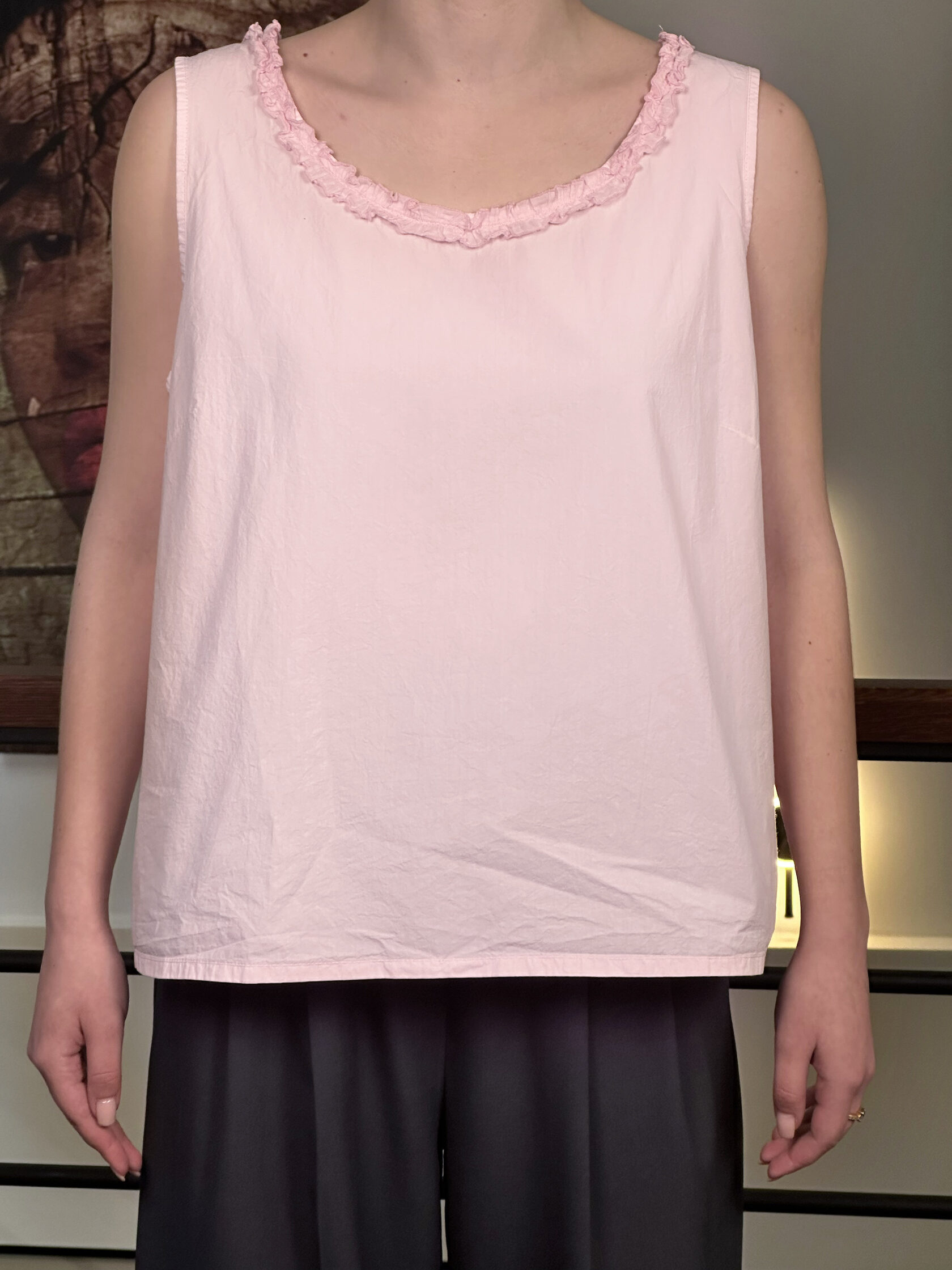 Топ с отделкой AEQUAMENTE