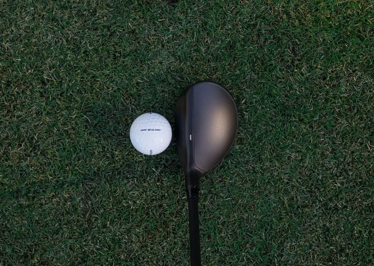 Гибрид TaylorMade Qi4D