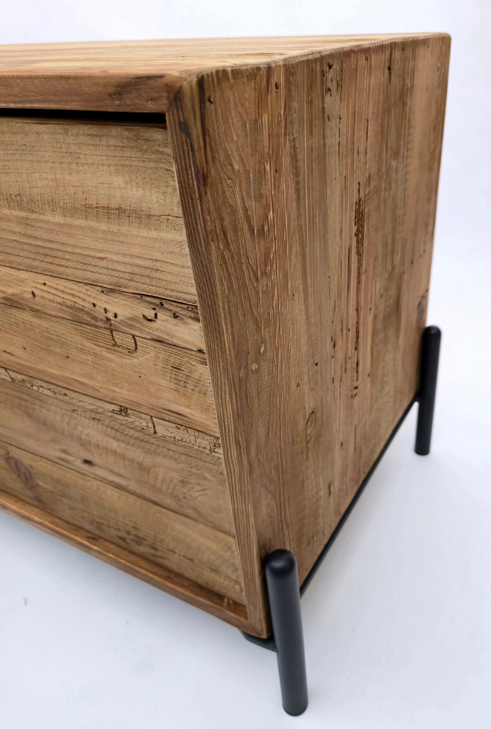 Тумба поб ТВ Miranda&Serena