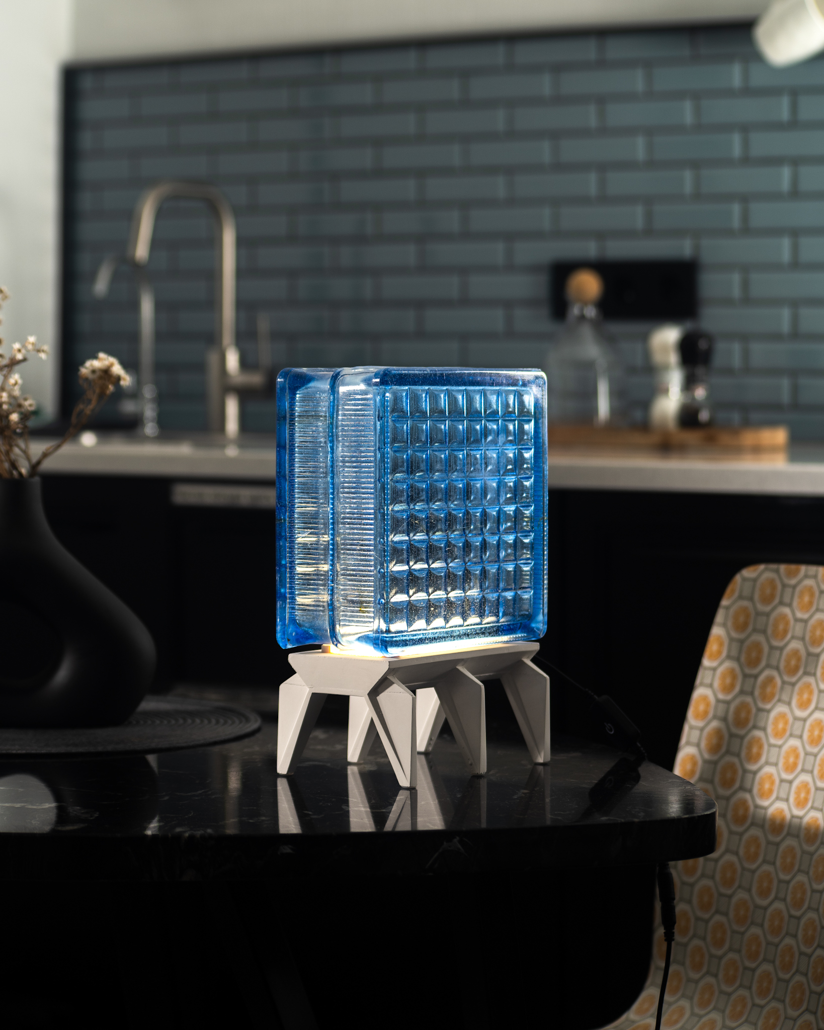 Светильник-стеклоблок «Синий ромб»