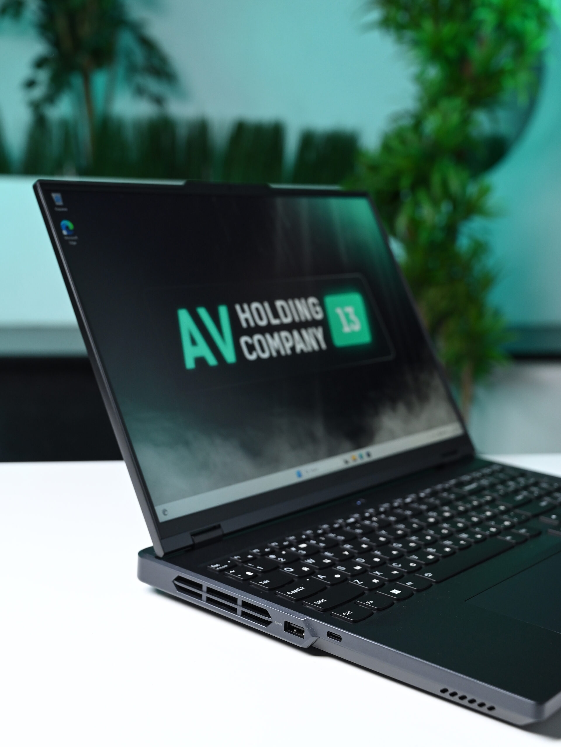 Lenovo Legion 5 Pro (Y9000P) i9-14900HX, RTX 4060, 2024