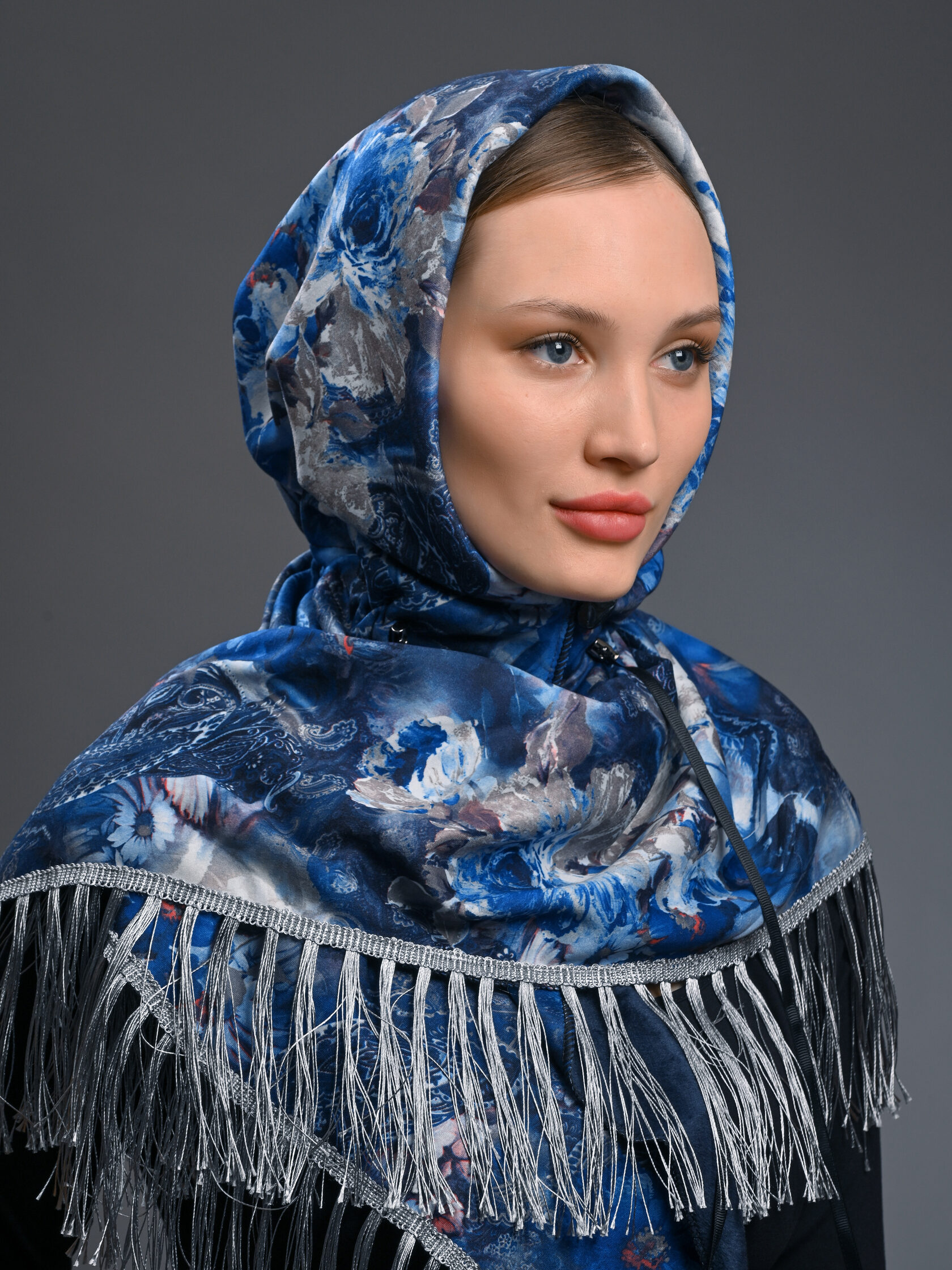 капор из трикотажа