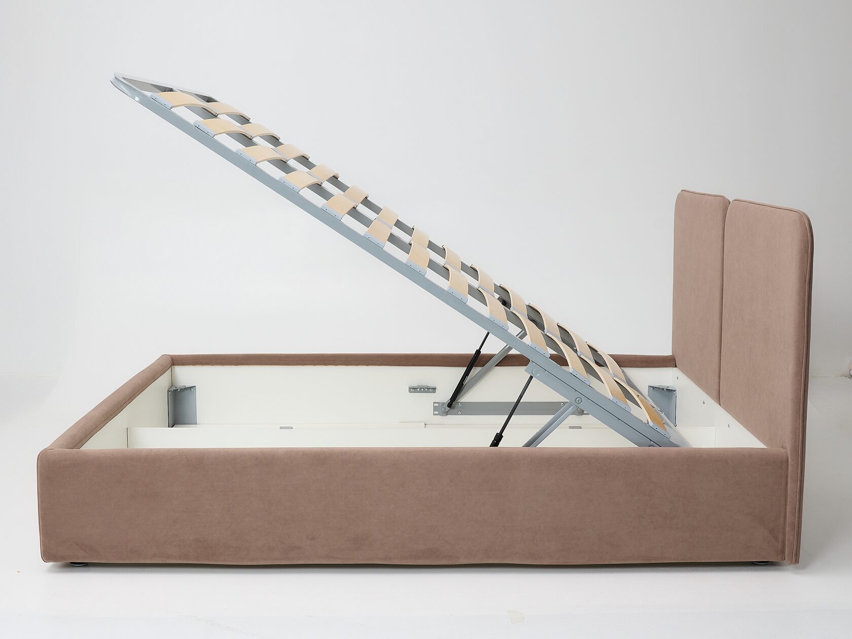 Подъёмная система с амортизирующими газлифтами*