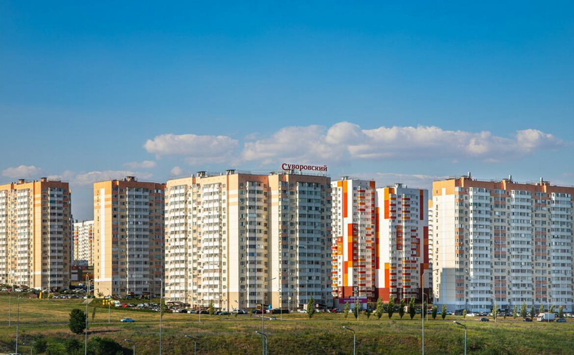 Суворовский - Студии