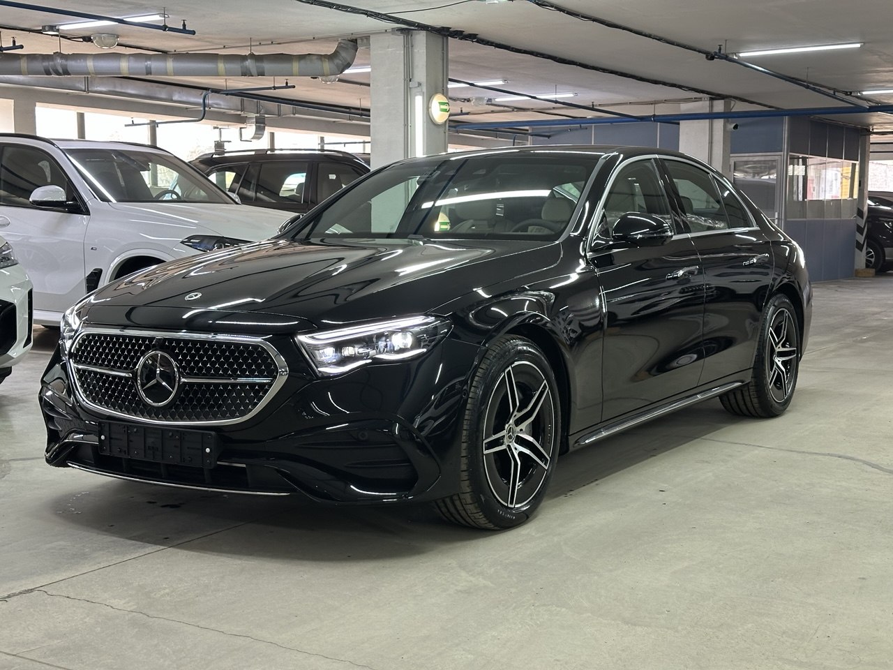 Mercedes-Benz E-класса 2025 года из Кореи