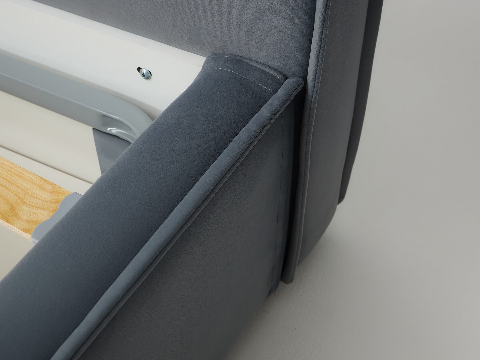 Качественная "состыковка" деталей кровати