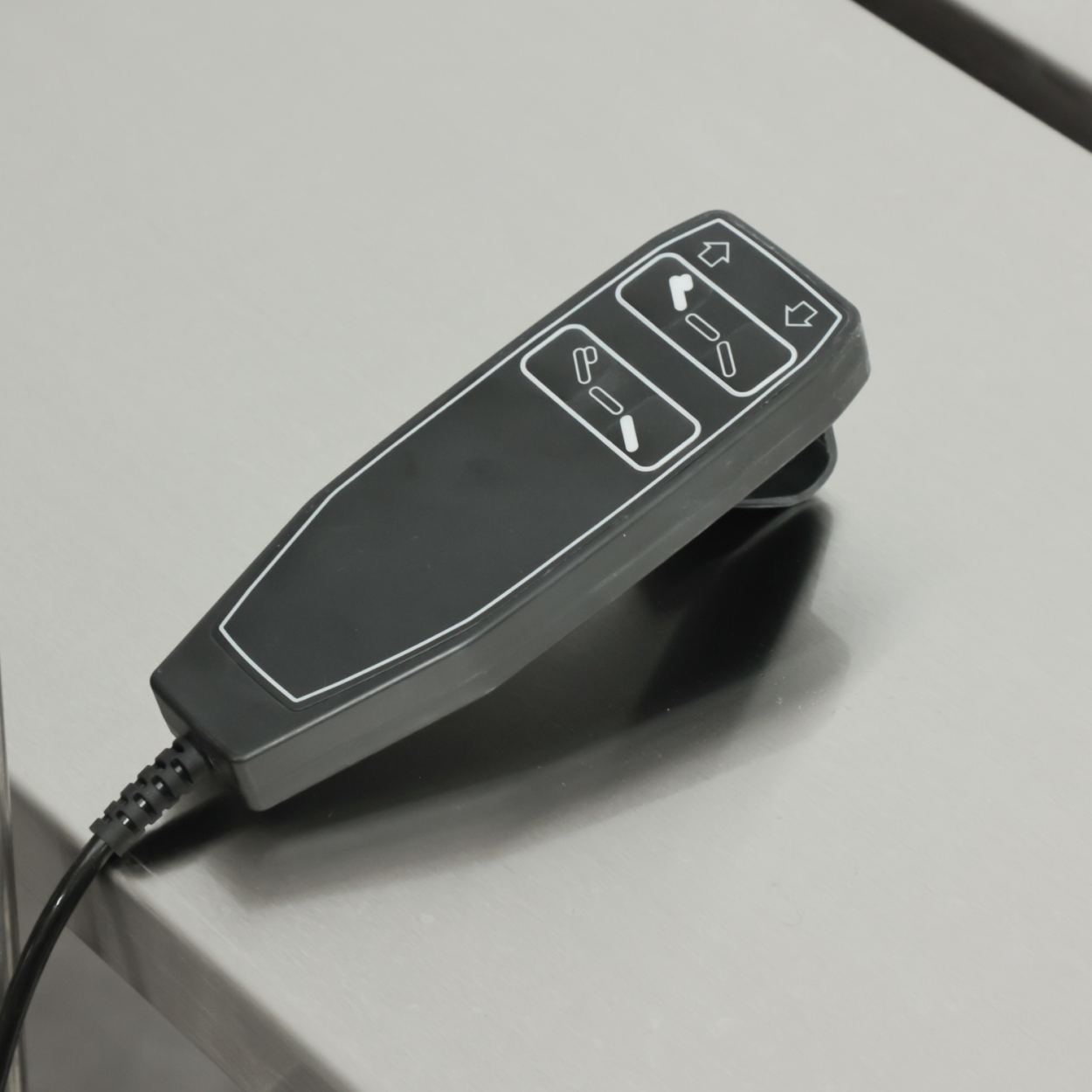 Хирургический стол THX Metal Products RJS-01 для ветеринарии 3