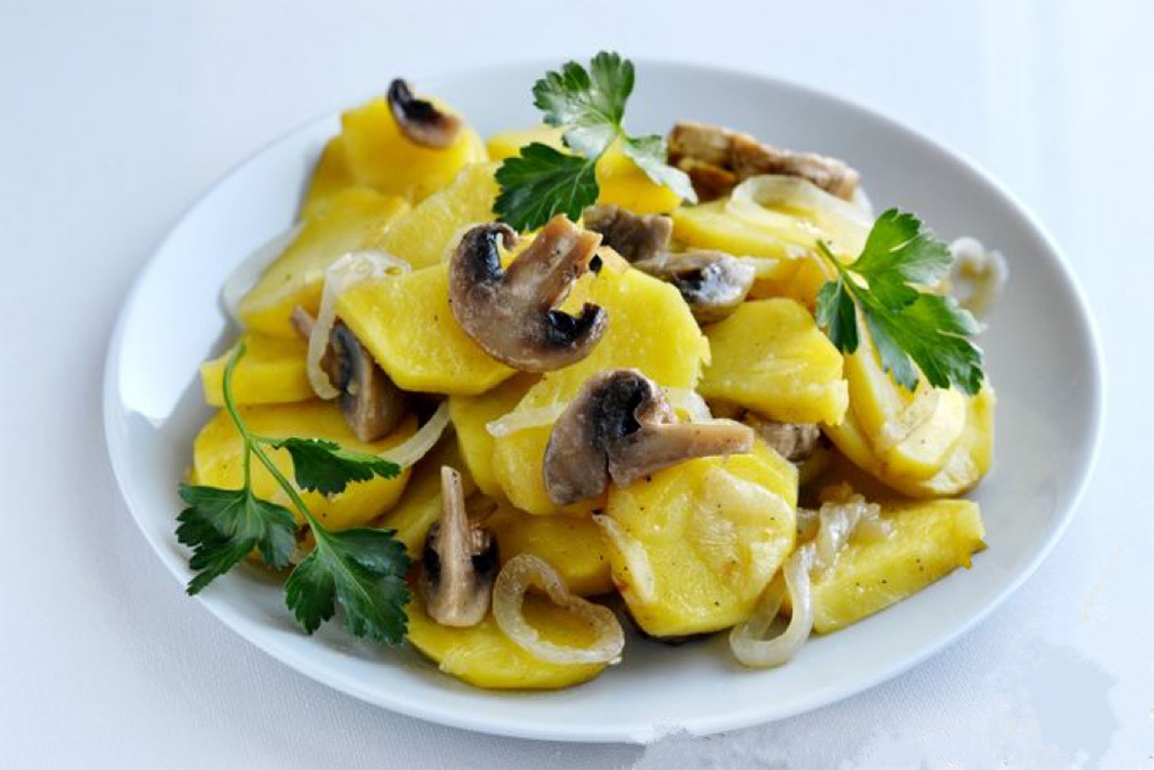 Курица с грибами в микроволновке рецепт. Фило с картошкой и грибами. картошка запечённая с грибами в микроволновке.