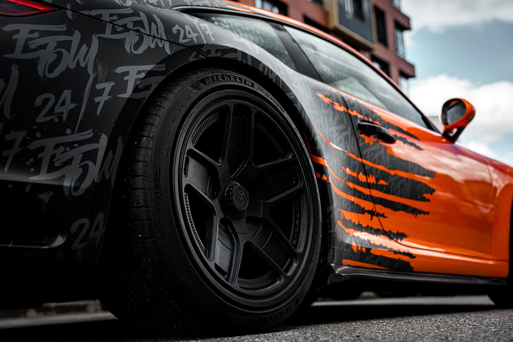 Porsche 911 — авторская графика, фото 8 проекта Monster Garage
