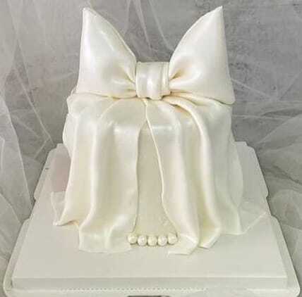 Торт "С бантом"