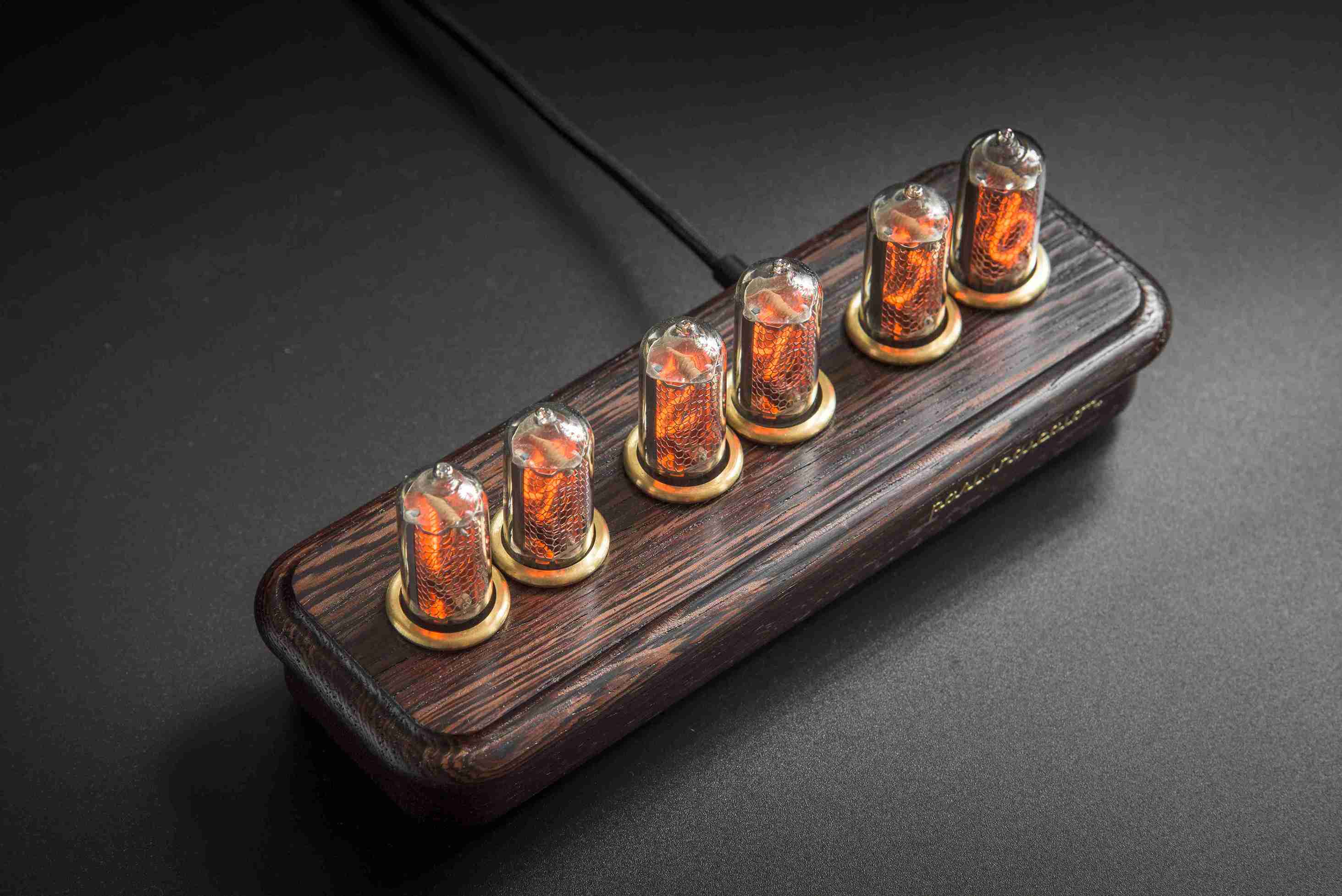 Vostok-4 Black: Wenge nixie clock, view 3