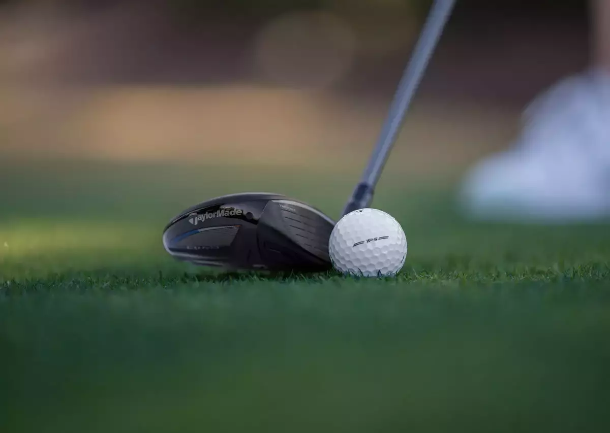 Женский вуд TaylorMade Qi4D Max Lite