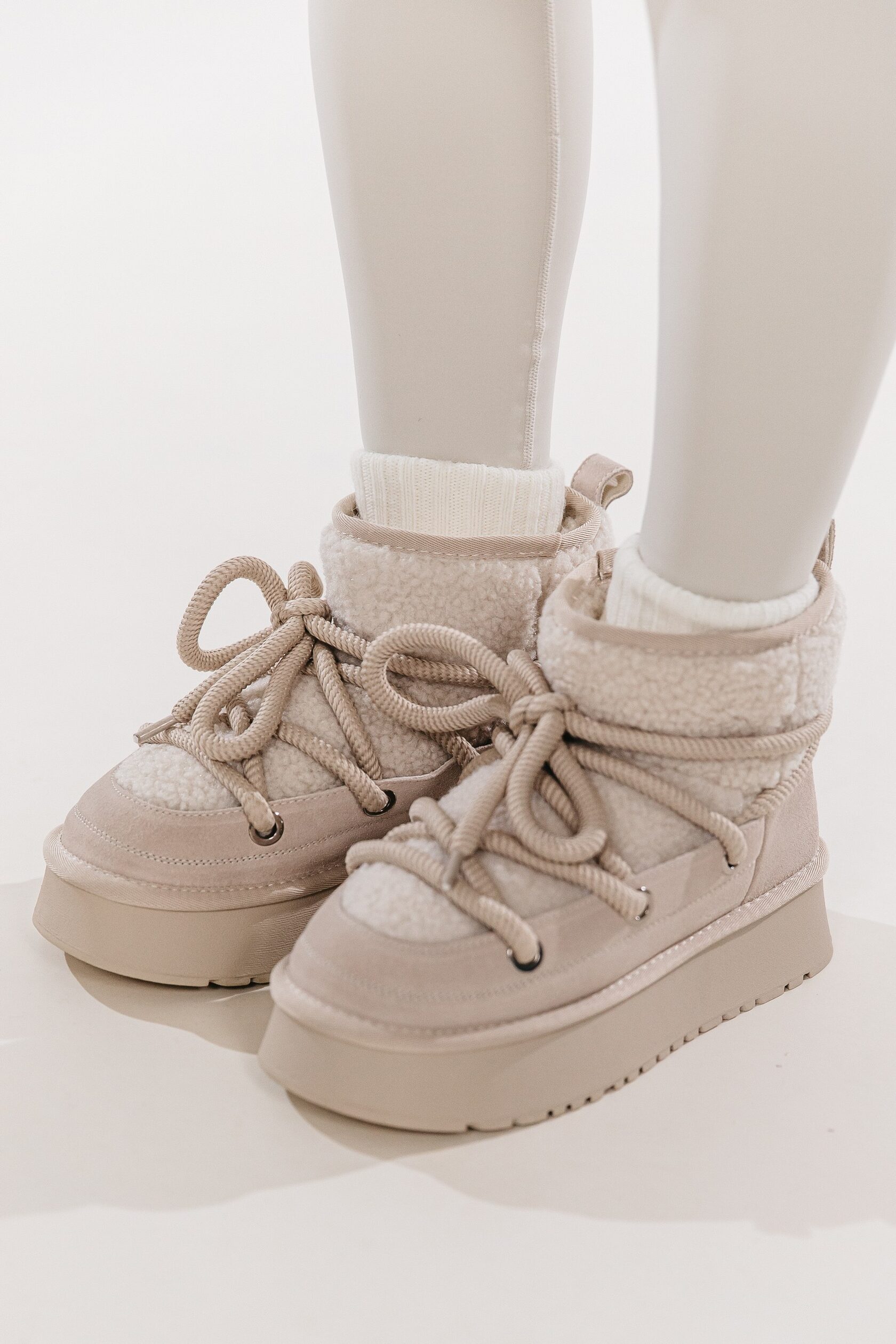 Угги на шнуровке «Provans Belimiva»