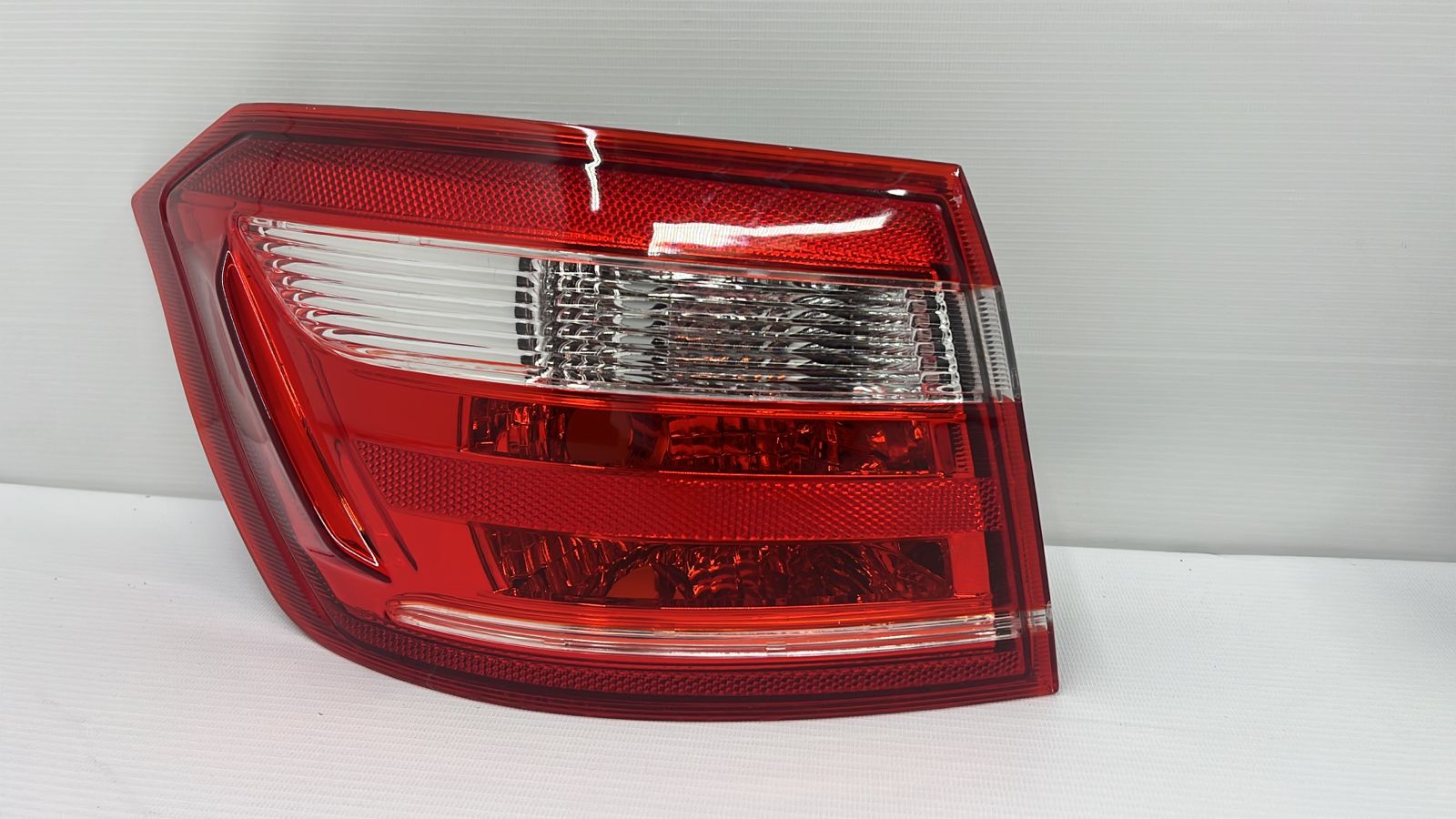 фонарь задний ваз-2190 левый. а21r22. задний левый фаняр ваз2190. фонарь задний левый гранта. фонарь задний ваз 2170, 2172 priora светодиодный левый автодеталь 2170-3716011сд.