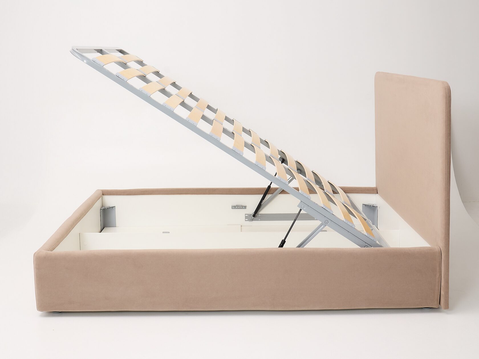 Подъёмная система с амортизирующими газлифтами