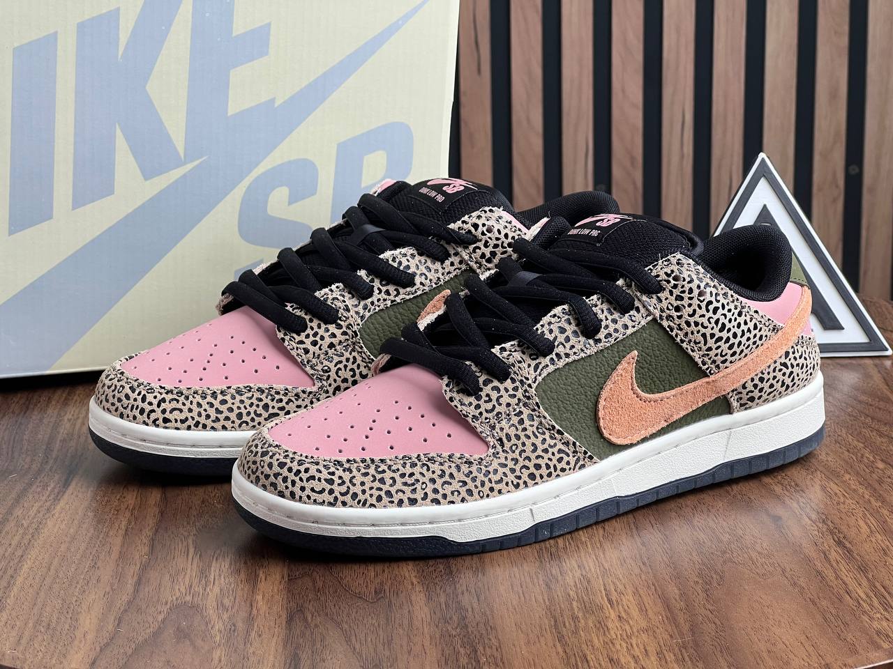 Nike Dunk SB Low Pro x Arts-Rec Skateshop - Nike