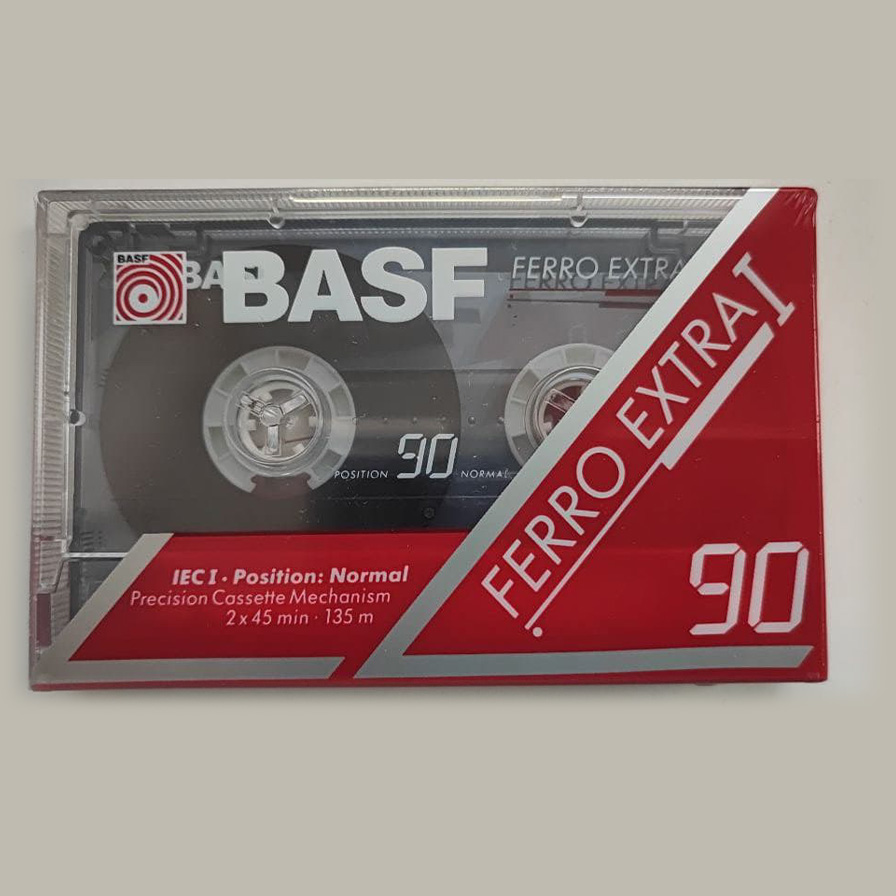 Татарские кассеты. Аудиокассета BASF Ferro Extra 90. Кассета BASF Ferro Extra. Кассета BASF LH Extra 1 90. Магнитофонные кассеты БАСФ.