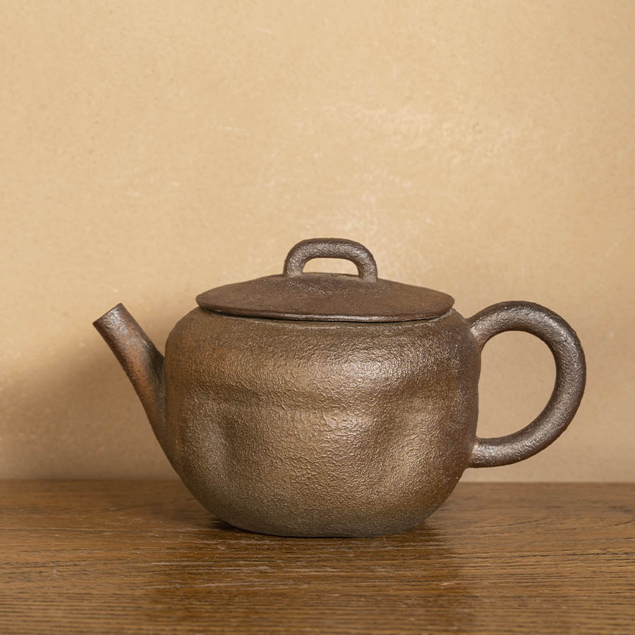 Чайник Нисин Тао от мастера Е Цзичэна