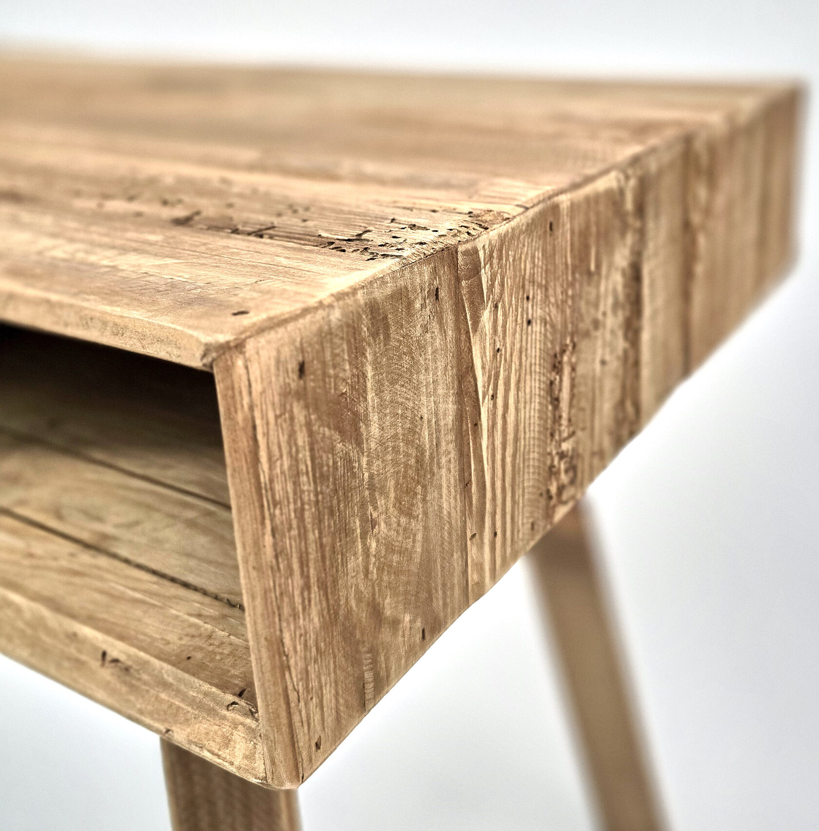 Стол  Miranda&Serena   письменный AH616  