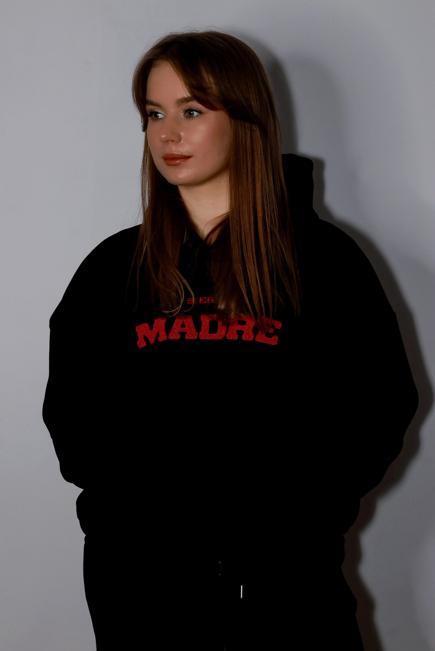 Dres z bluzą z kapturem(ocieplany) BLACK