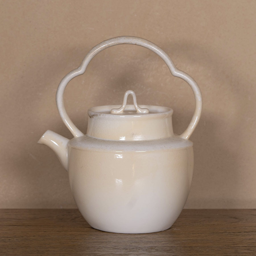 Чайник Дэхуа дровяного обжига он мастера Линь Чжисэн