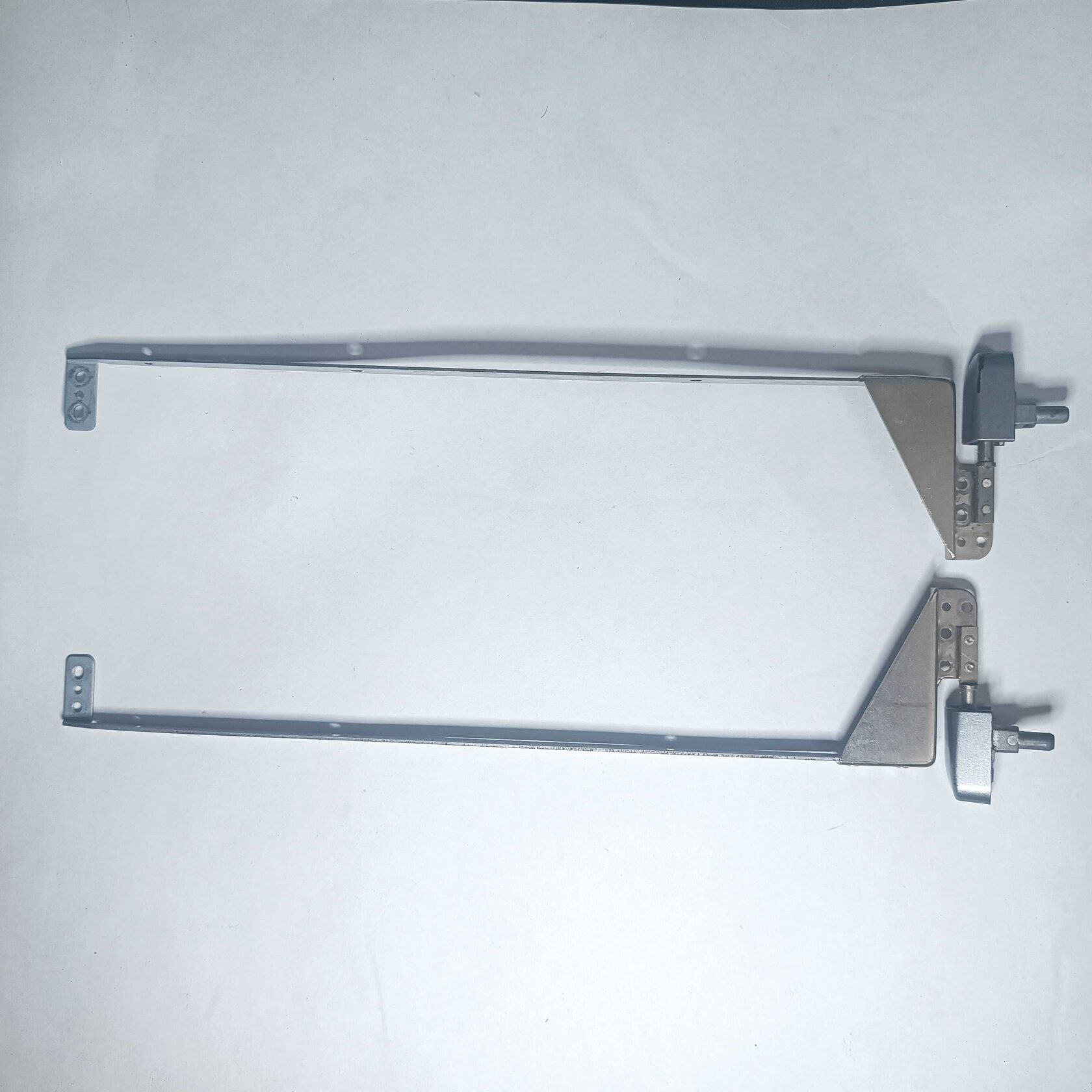 Петли для ноутбука ASUS F5, F5SL, F5V, F5VL, F5RL, F5Z, F5GL, F5JR, F5C, F5M, F5N, F5RI, X50V, X50VL