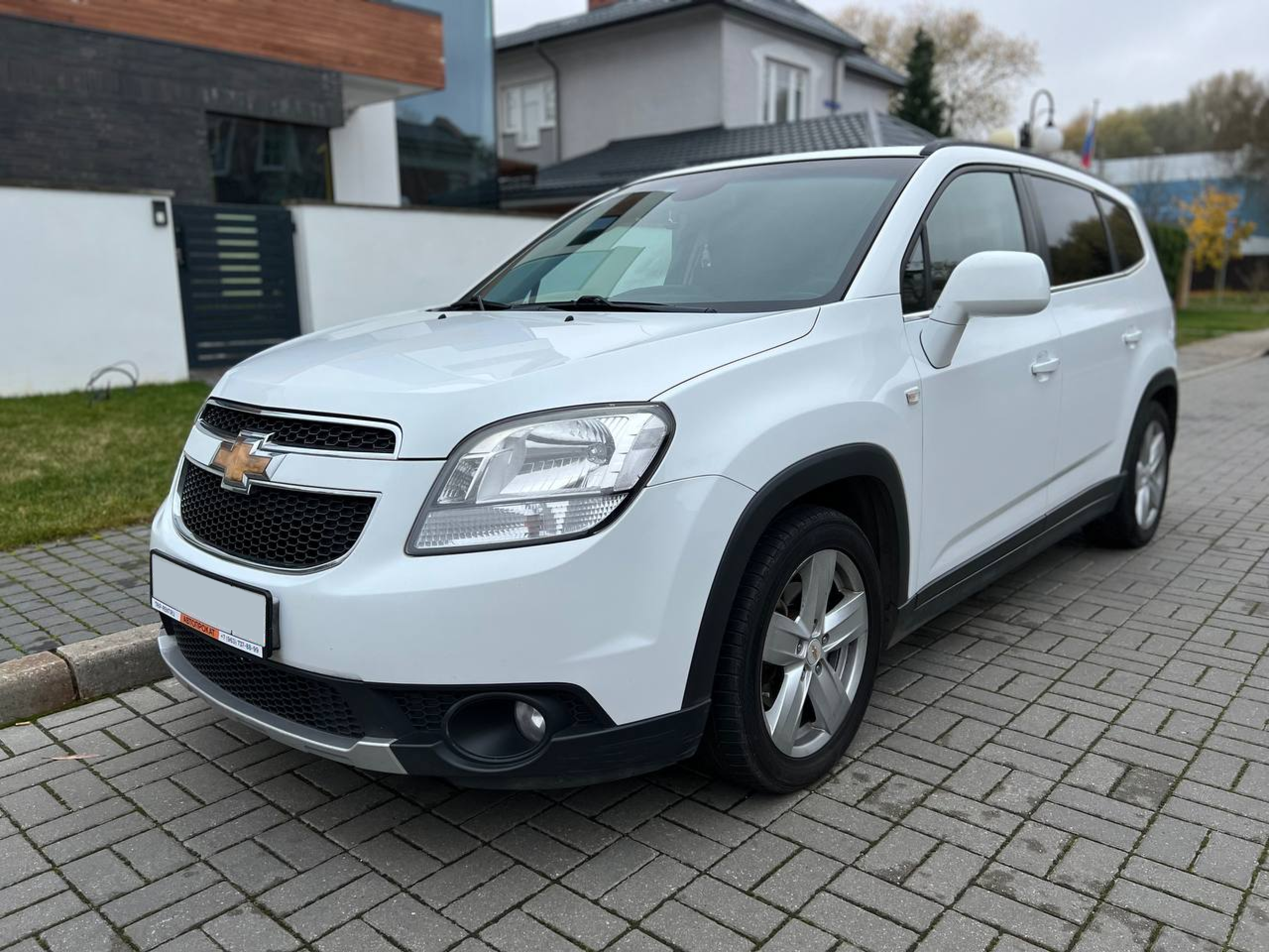 Аренда автомобиля Chevrolet Orlando (7 мест) в Калининграде | Trip Rent