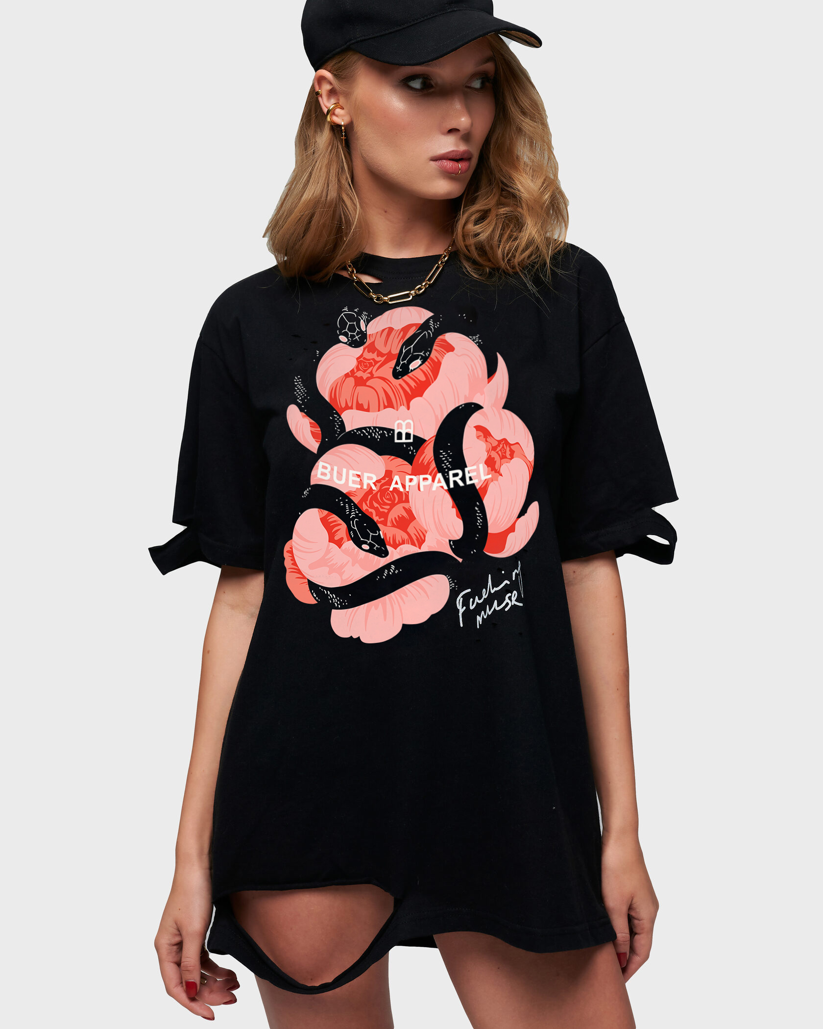 Футболка рваная Fucking muse