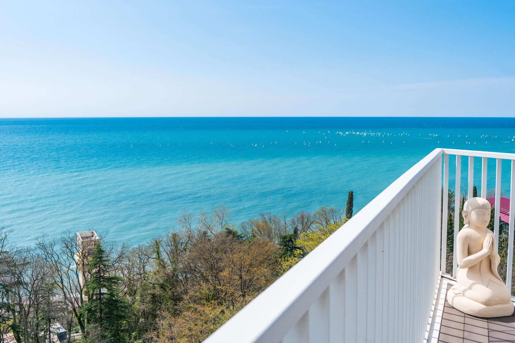 Балкон ЖК Актёр Гэлакси Сочи 2 этаж