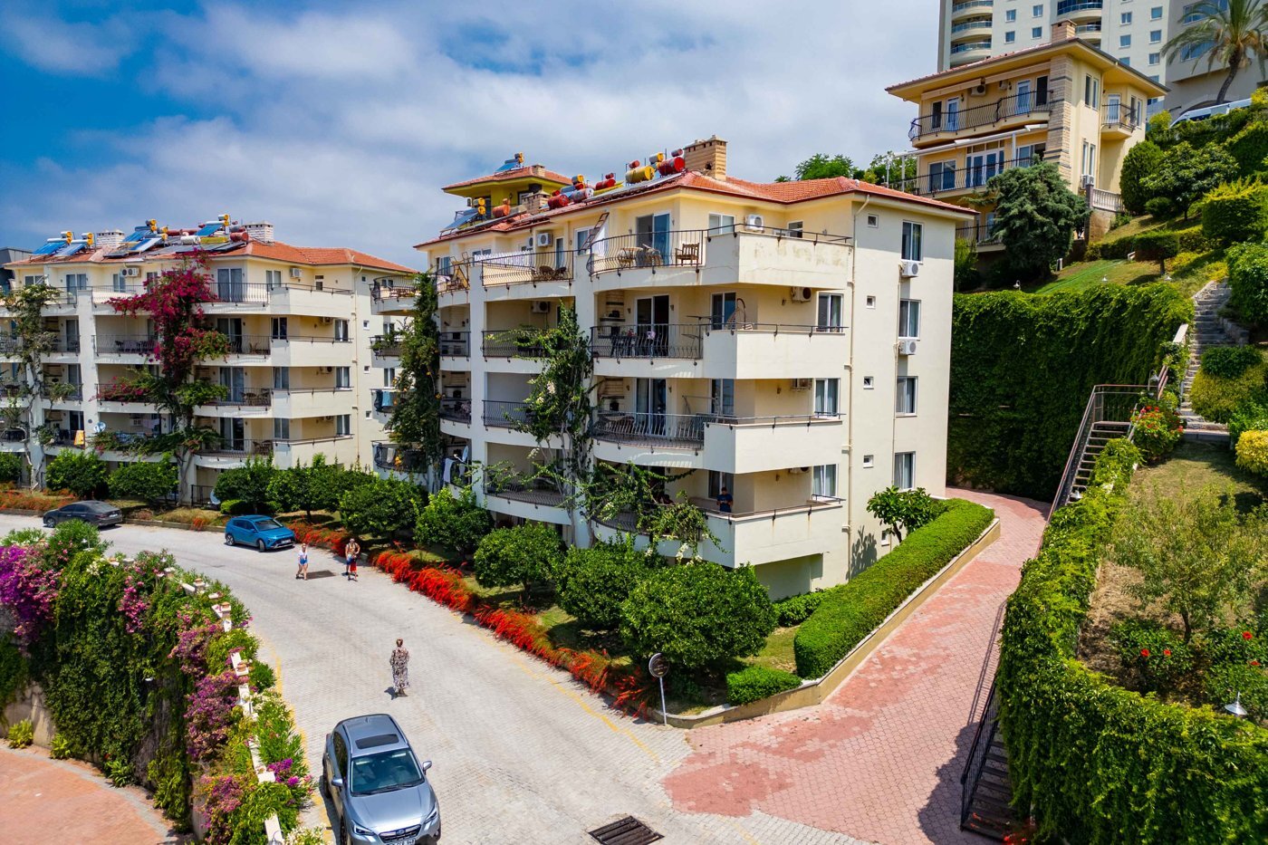 Gold City Garden Duplex · 3+1