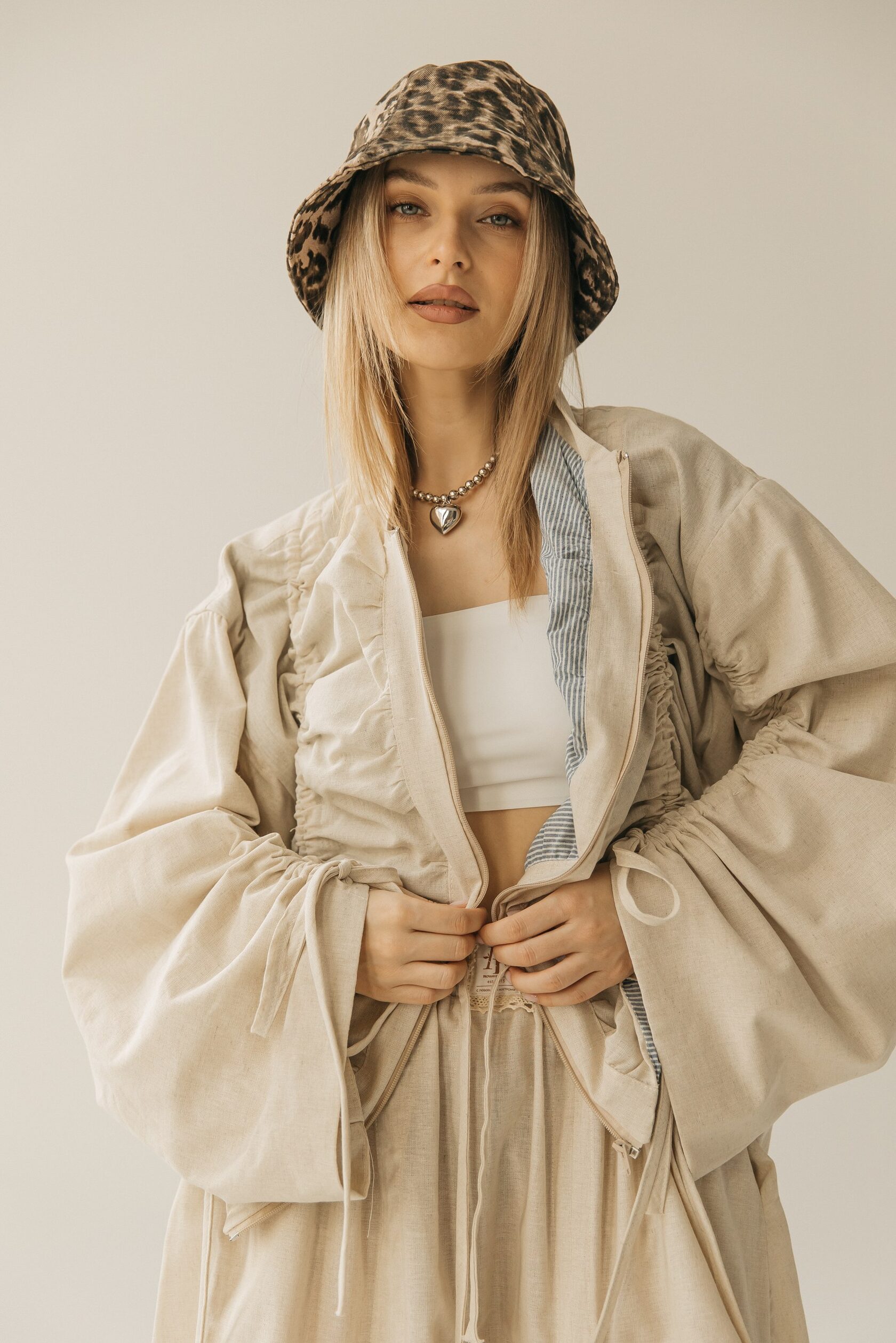 Бомбер на затяжка «Натурале»