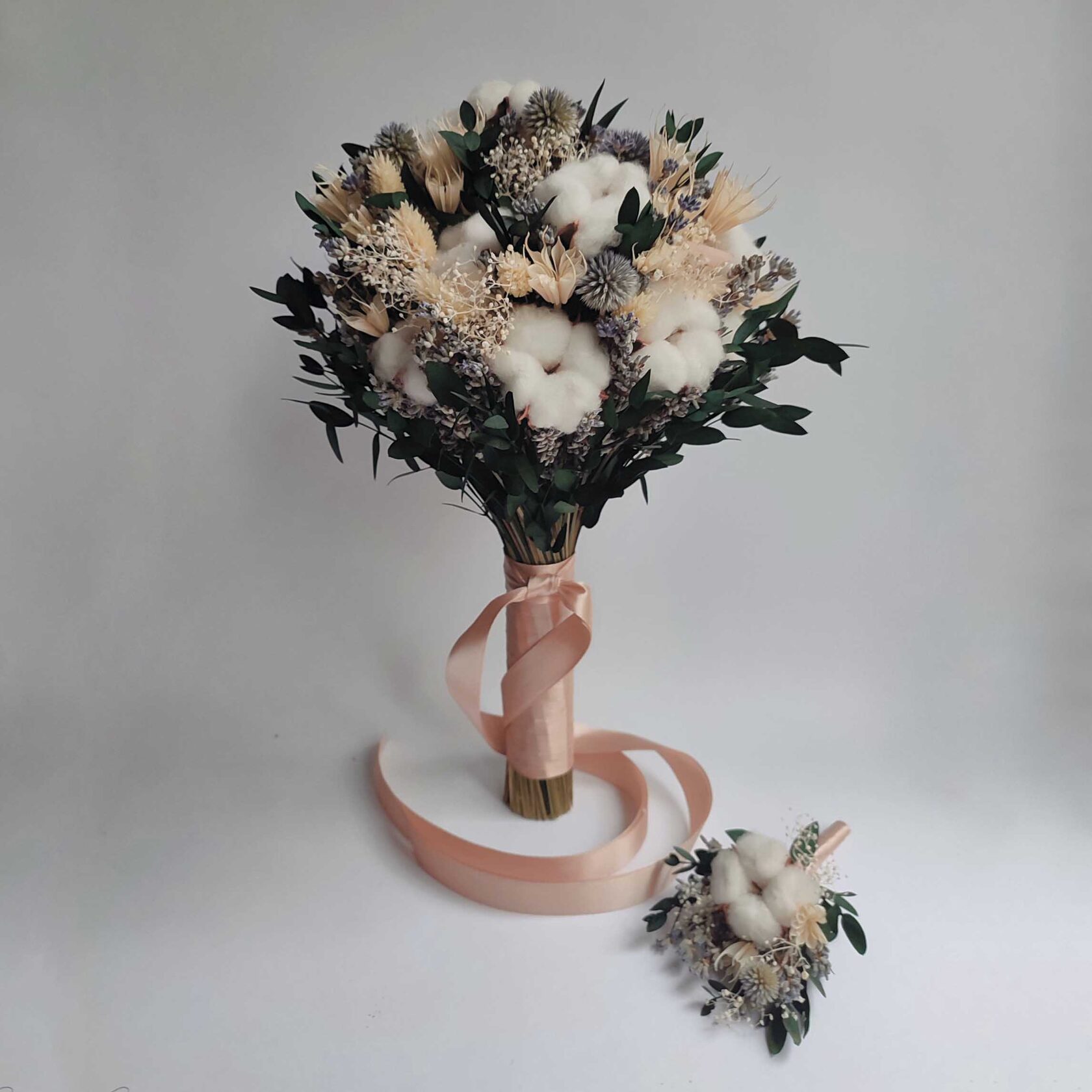 Букет невесты с сухоцветами Лунная ночь