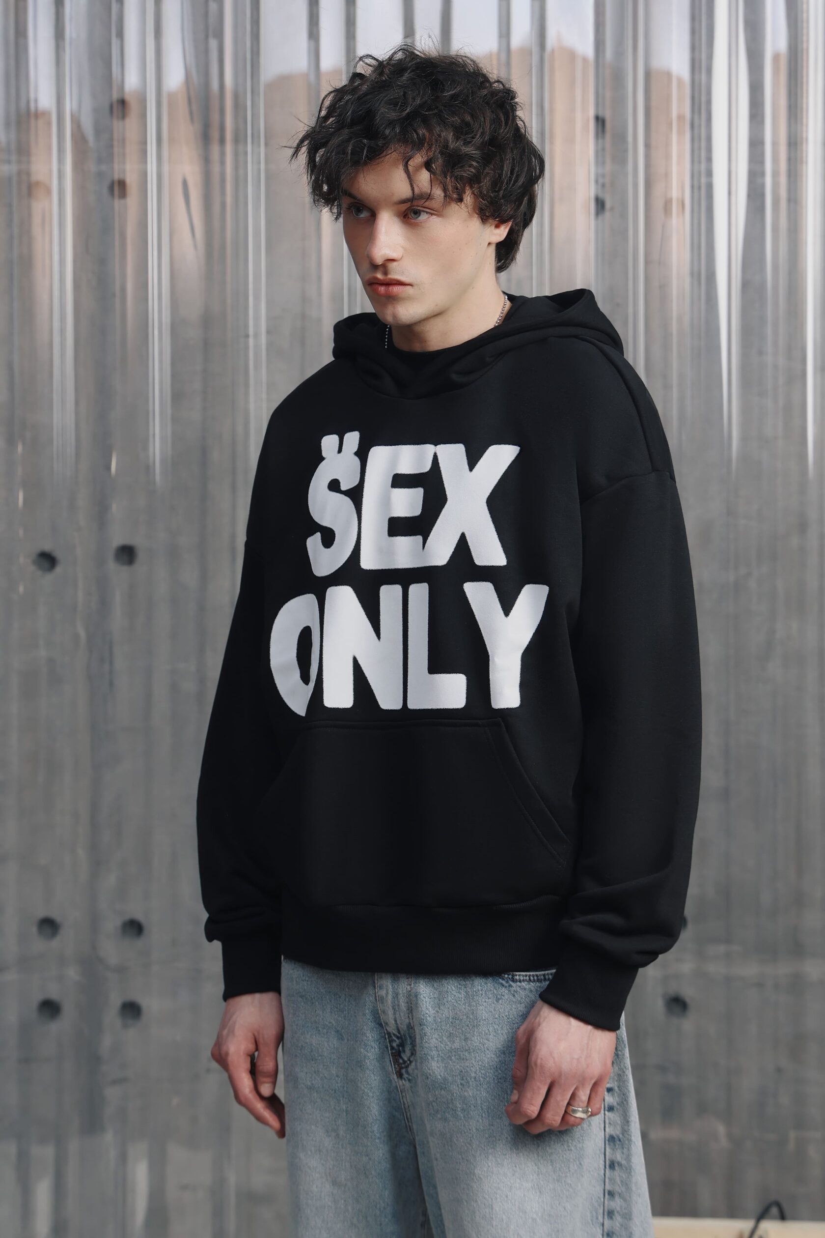 Bodibilding qizlar porno video Porno xola va ogli xola vasvasaga jiyan tomosha