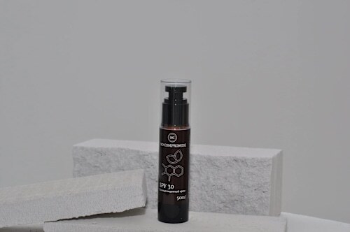 NC - лучшая версия тебя SPF 30